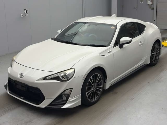 TOYOTA 86