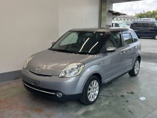 MAZDA VERISA