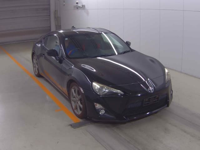 TOYOTA 86