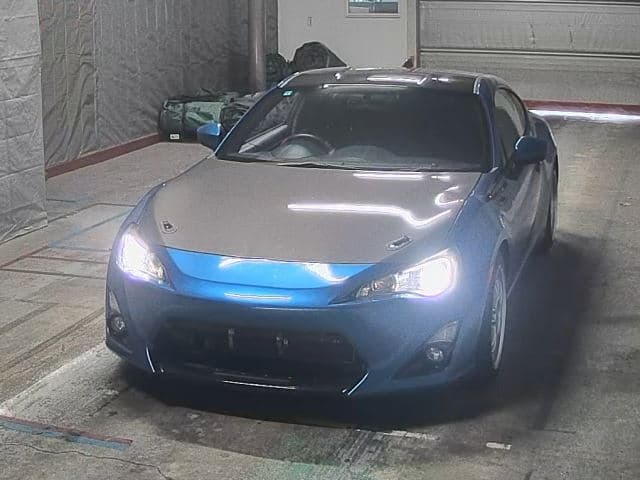 TOYOTA 86