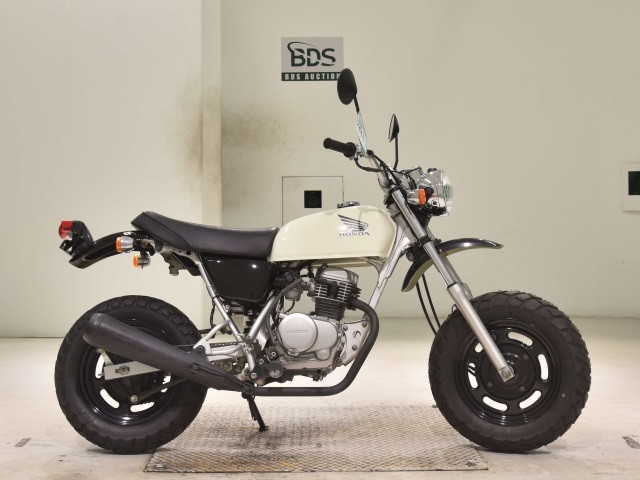 Honda APE50