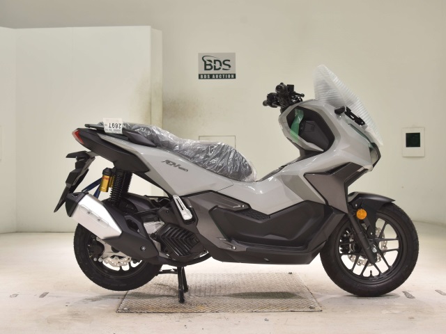 Honda ADV160