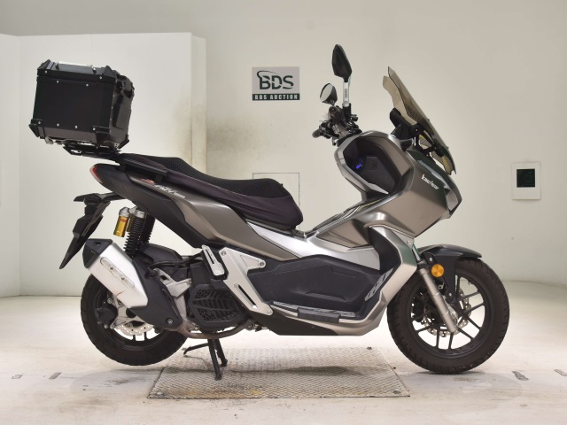 Honda ADV150