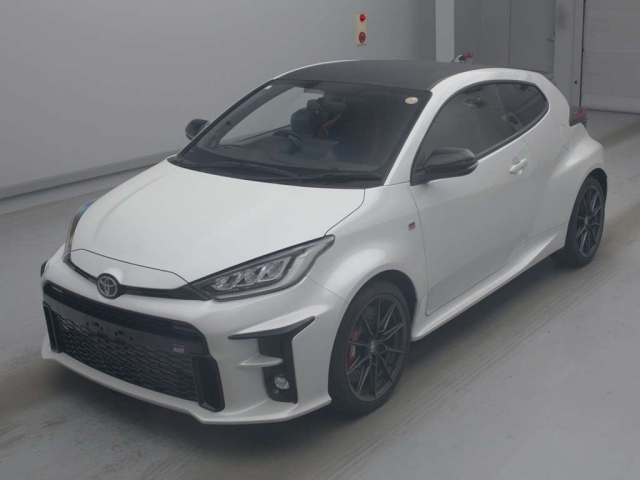 TOYOTA GRYARIS